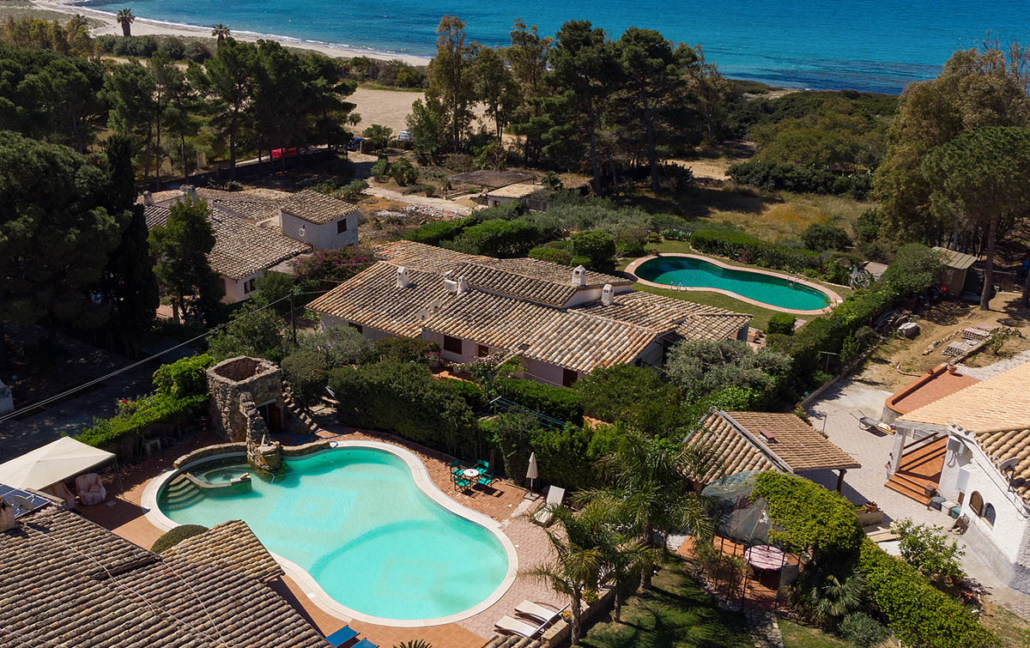 Villa Verde - Torre delle Stelle, Südsardinienam Meer mit Pool und Palmengarten buchen