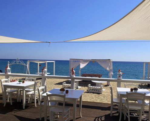 Hochzeit-Catering-Sardinien organisiert deine Strandhochzeit in Sardinien 2023